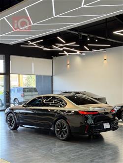 بی ئێم دەبڵیو سیریەس 7